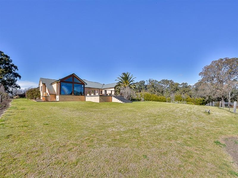 5 Lawson Road, Pheasants Nest NSW 2574