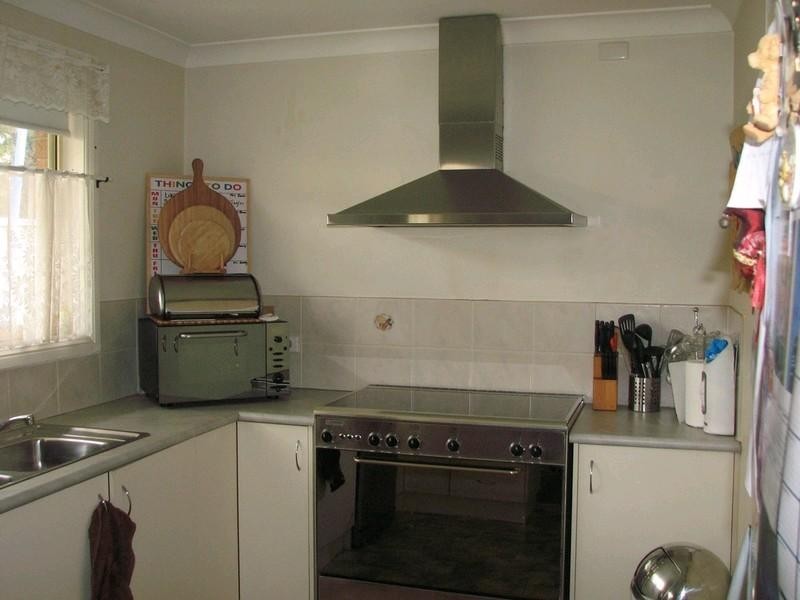 10A Withnell Crescent, St Helens Park NSW 2560