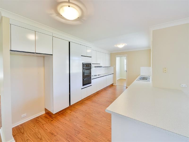 11 Stargard Crescent, Picton NSW 2571