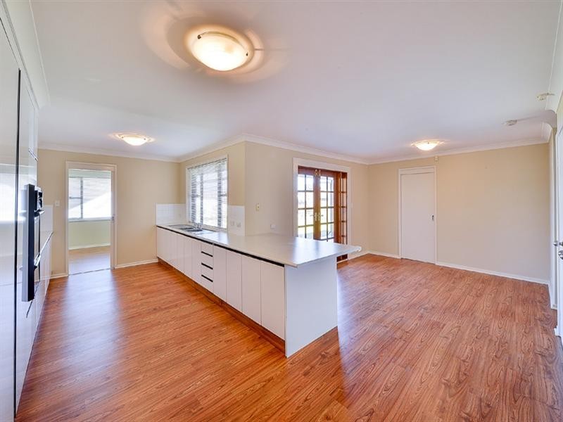 11 Stargard Crescent, Picton NSW 2571