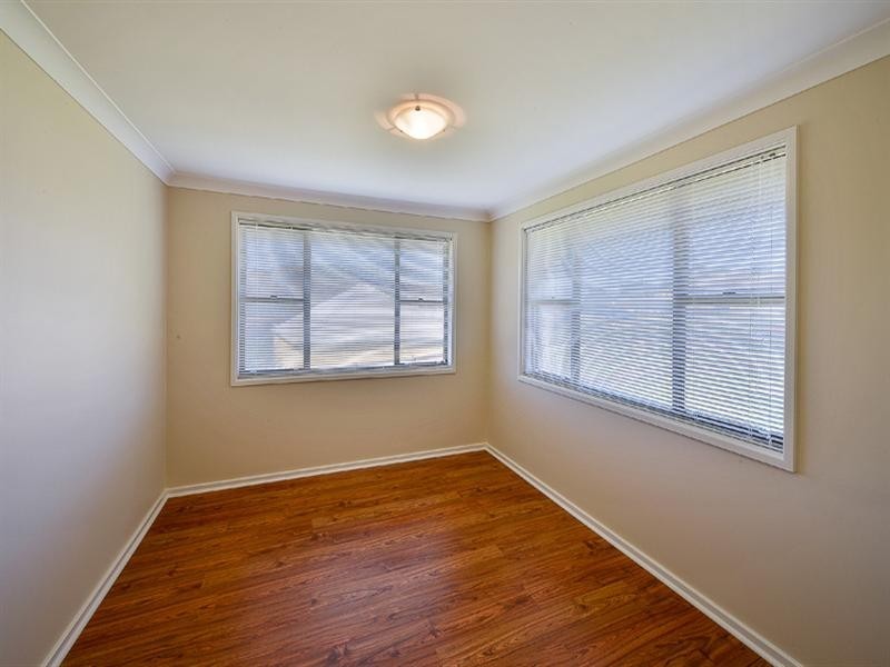 11 Stargard Crescent, Picton NSW 2571