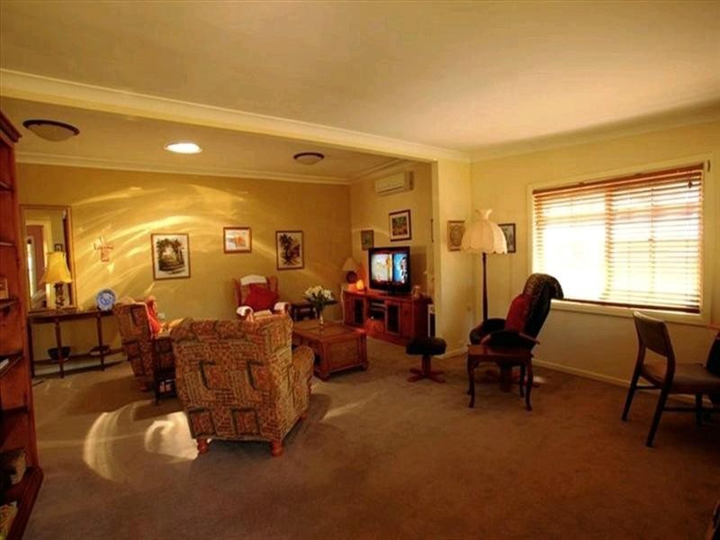 3 Campbell Street, Picton NSW 2571