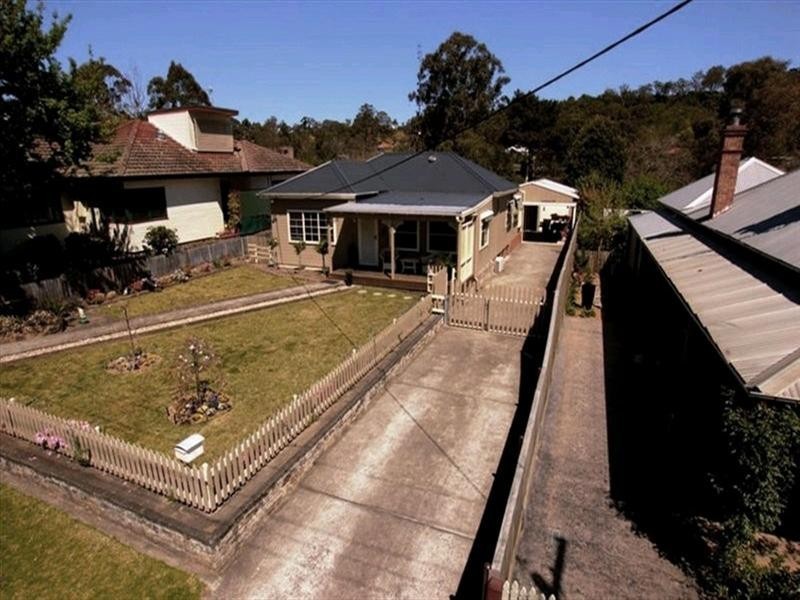 3 Campbell Street, Picton NSW 2571