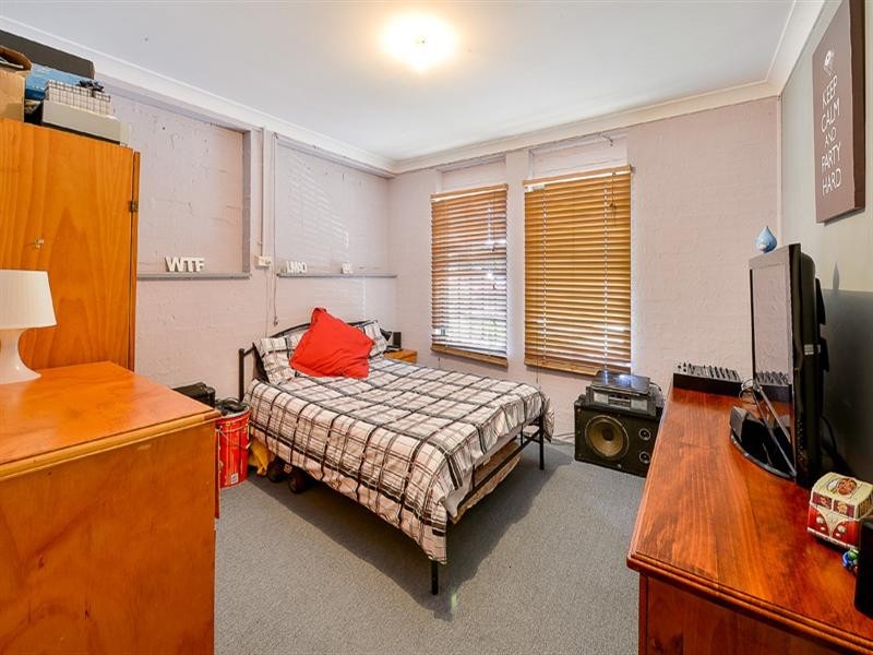 1 Prince Street, Picton NSW 2571