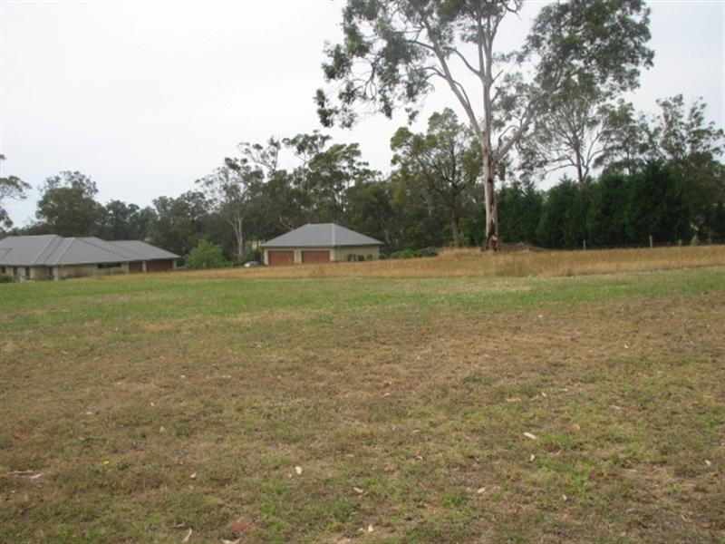 2 The Vines, Picton NSW 2571