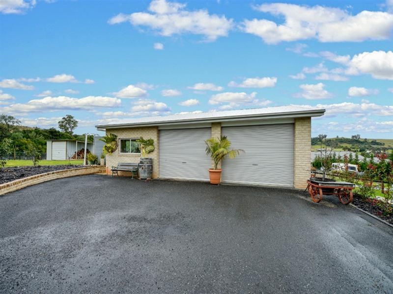 30 Stargard Crescent, Picton NSW 2571