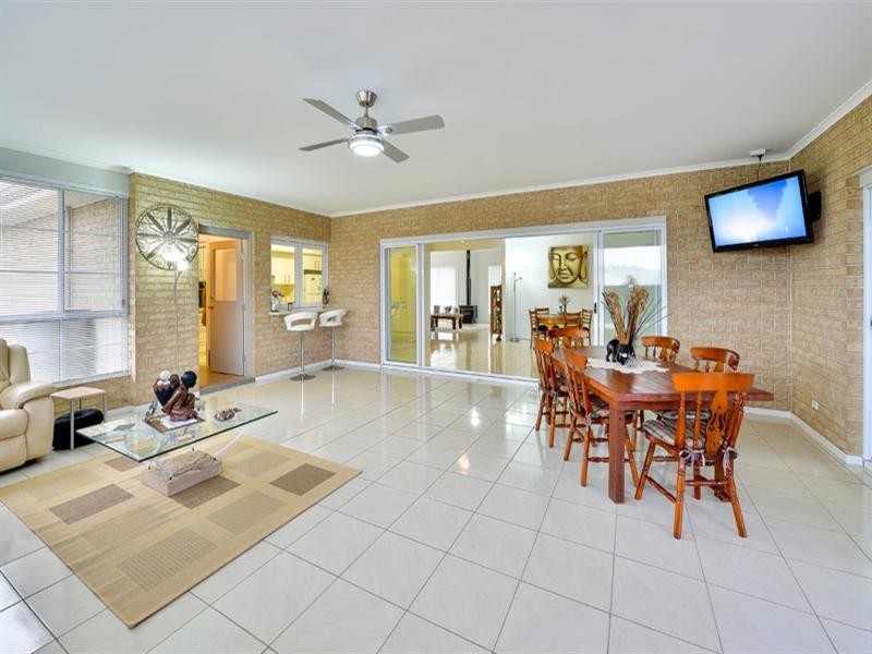 30 Stargard Crescent, Picton NSW 2571