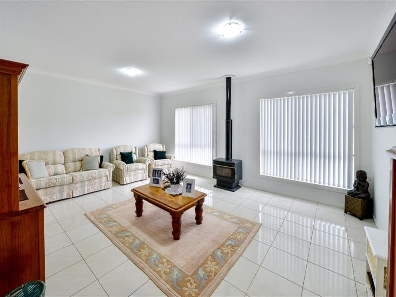 30 Stargard Crescent, Picton NSW 2571