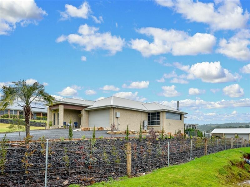 30 Stargard Crescent, Picton NSW 2571