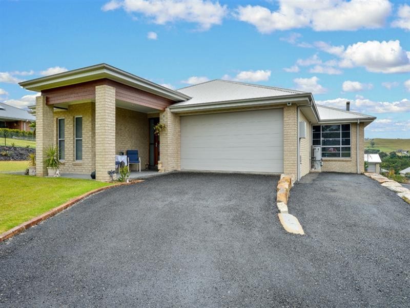 30 Stargard Crescent, Picton NSW 2571