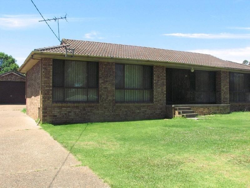 56 Dredge Avenue, Douglas Park NSW 2569