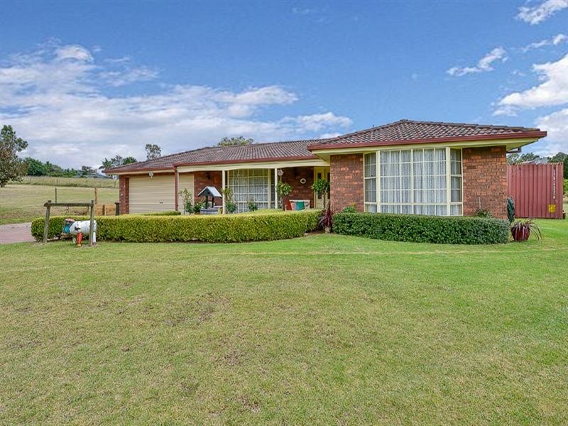 69 Tahmoor Road, Tahmoor NSW 2573