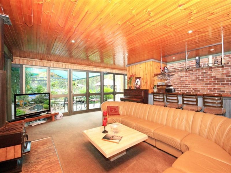 11 Coldenham Road, Picton NSW 2571