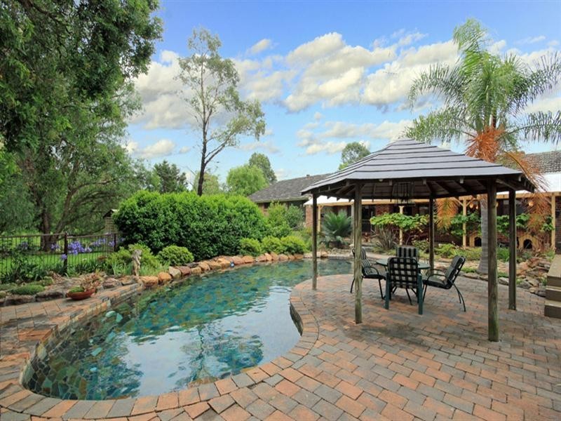 11 Coldenham Road, Picton NSW 2571