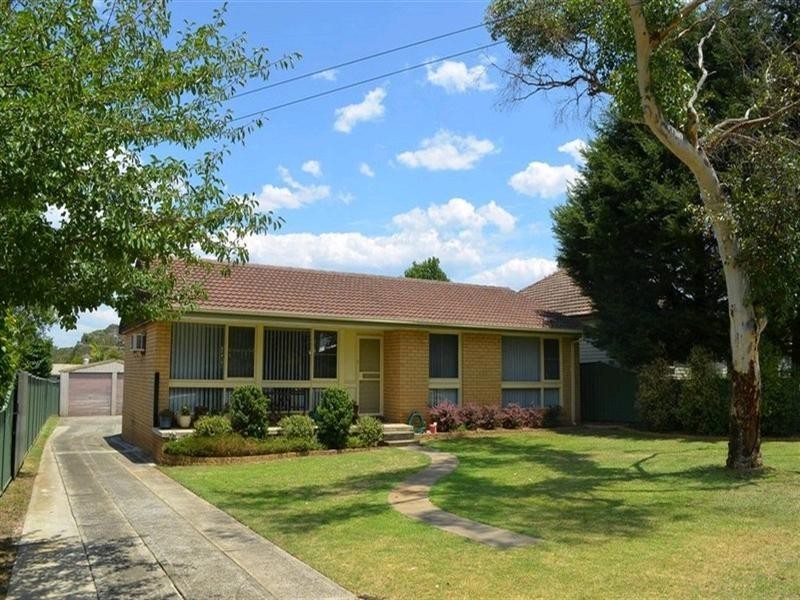 4 North Street, Thirlmere NSW 2572