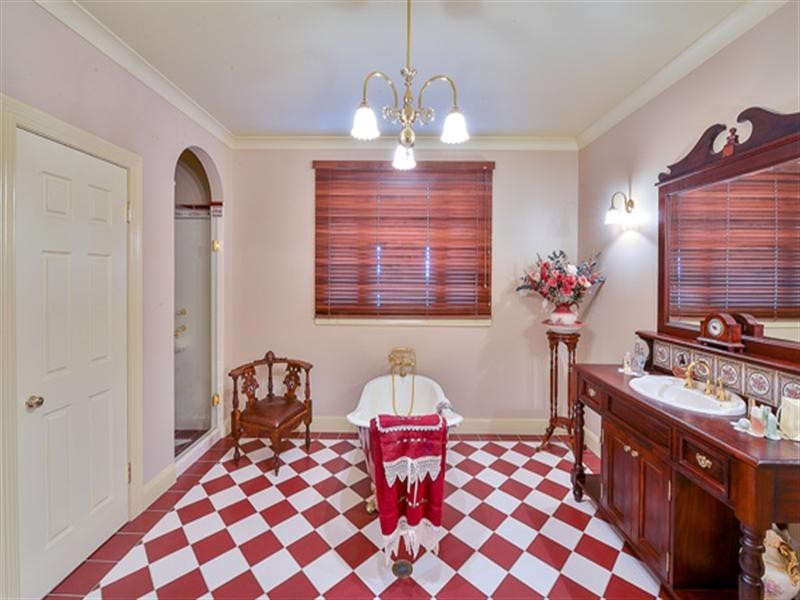 2/200 Mount Hercules Road, Razorback NSW 2571