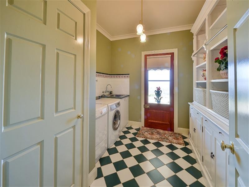 2/200 Mount Hercules Road, Razorback NSW 2571