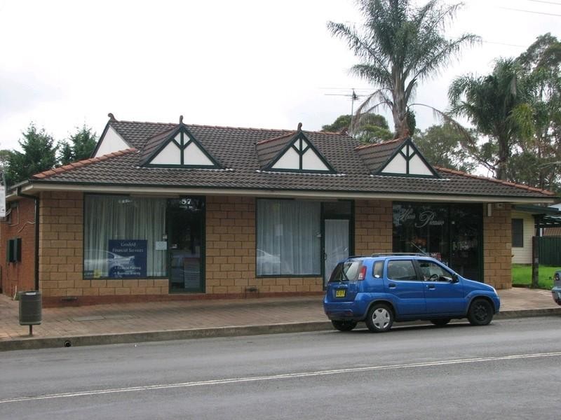 57 Oaks Road, Thirlmere NSW 2572