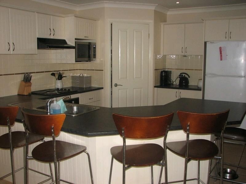 8 Ayrshire Garden, Picton NSW 2571