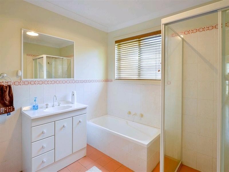 75 East Parade, Buxton NSW 2571