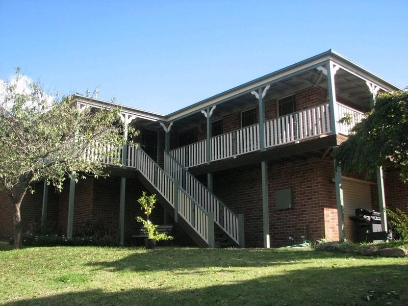 3 Whitfield Place, Picton NSW 2571