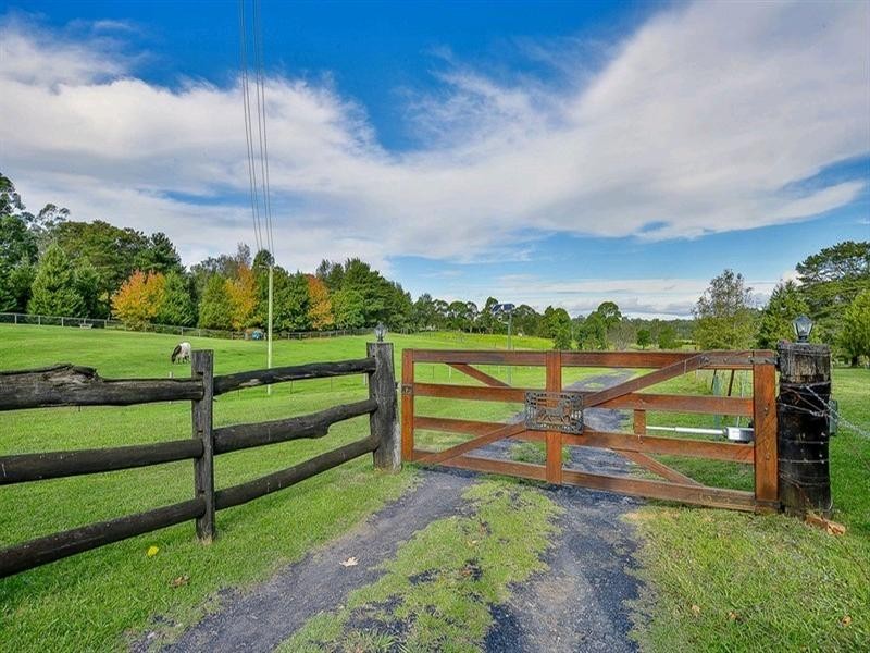 74 Hilton Park Road, Tahmoor NSW 2573