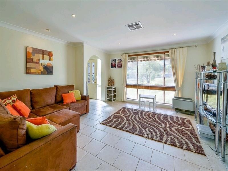 1 Coachwood Crescent, Picton NSW 2571