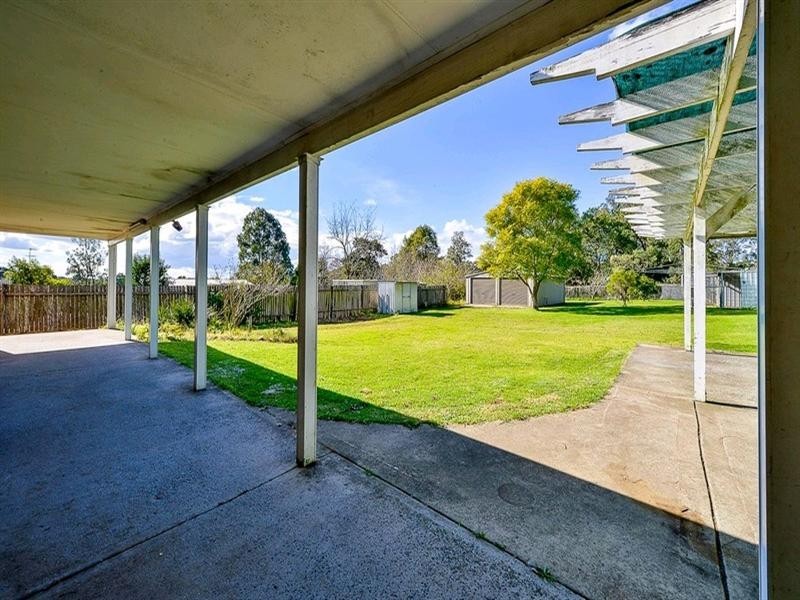 30 Westbourne Avenue, Thirlmere NSW 2572