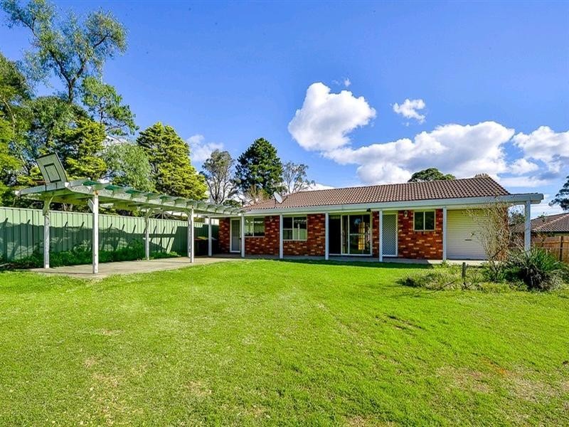 30 Westbourne Avenue, Thirlmere NSW 2572