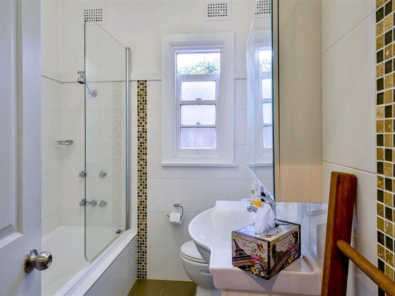 302 Argyle Street, Picton NSW 2571