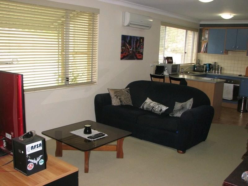 1/131 Menangle Street, Picton NSW 2571