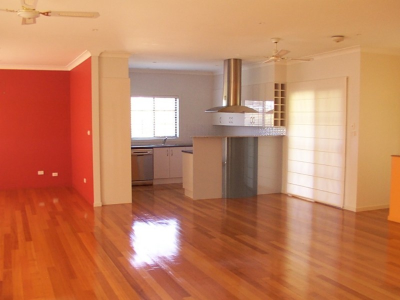 12 Lyndale Avenue, Port Macquarie NSW 2444