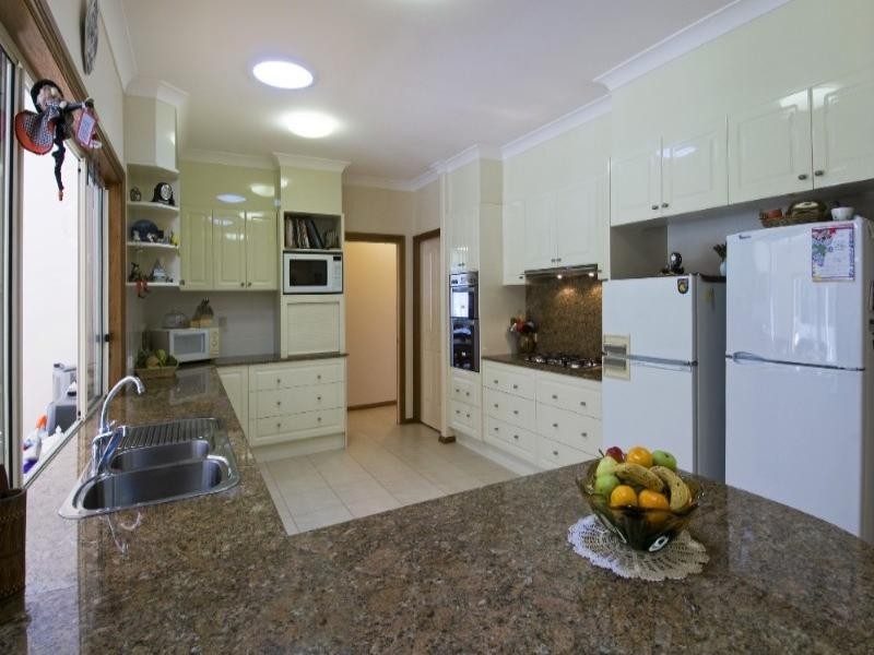 10 Forest Way, Lake Cathie NSW 2445