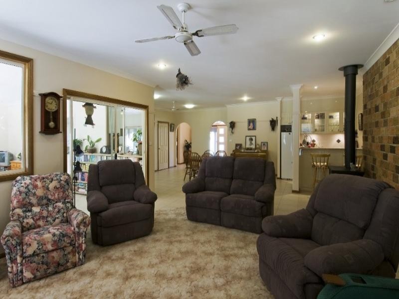 10 Forest Way, Lake Cathie NSW 2445