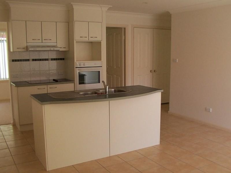 9/4 Fernhill Road, Port Macquarie NSW 2444