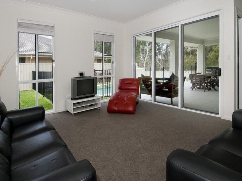 77 Amethyst Way, Port Macquarie NSW 2444