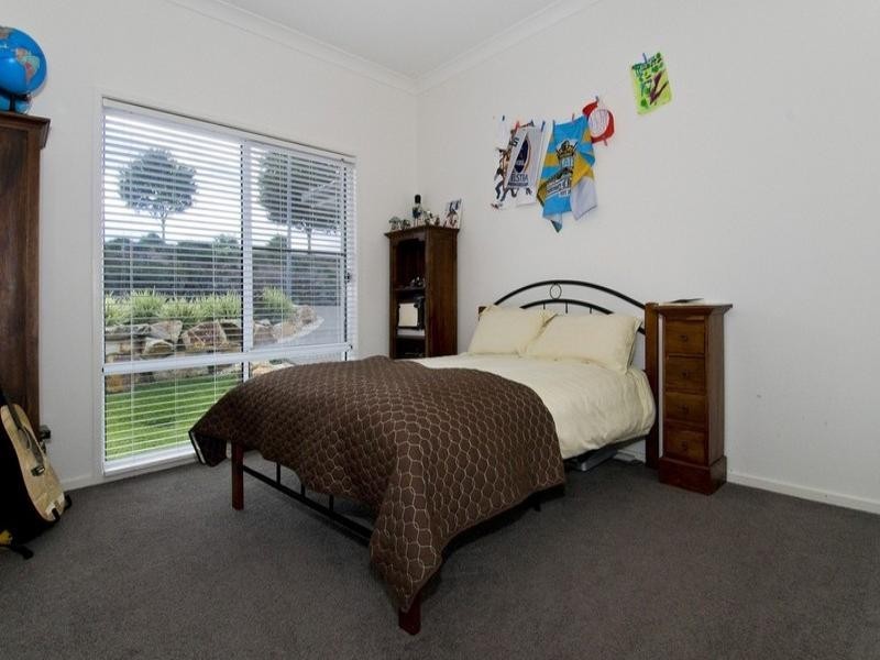 77 Amethyst Way, Port Macquarie NSW 2444