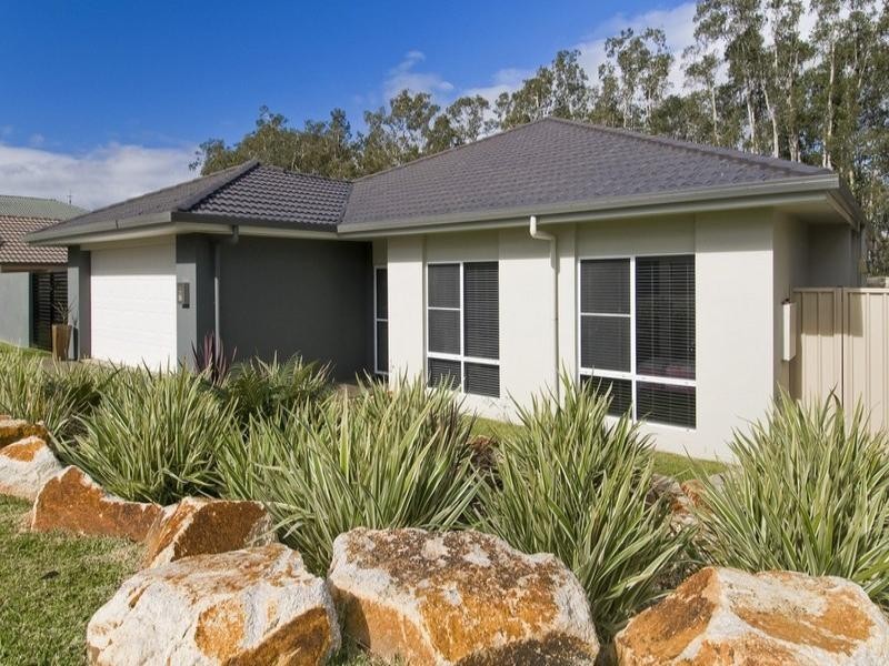 77 Amethyst Way, Port Macquarie NSW 2444
