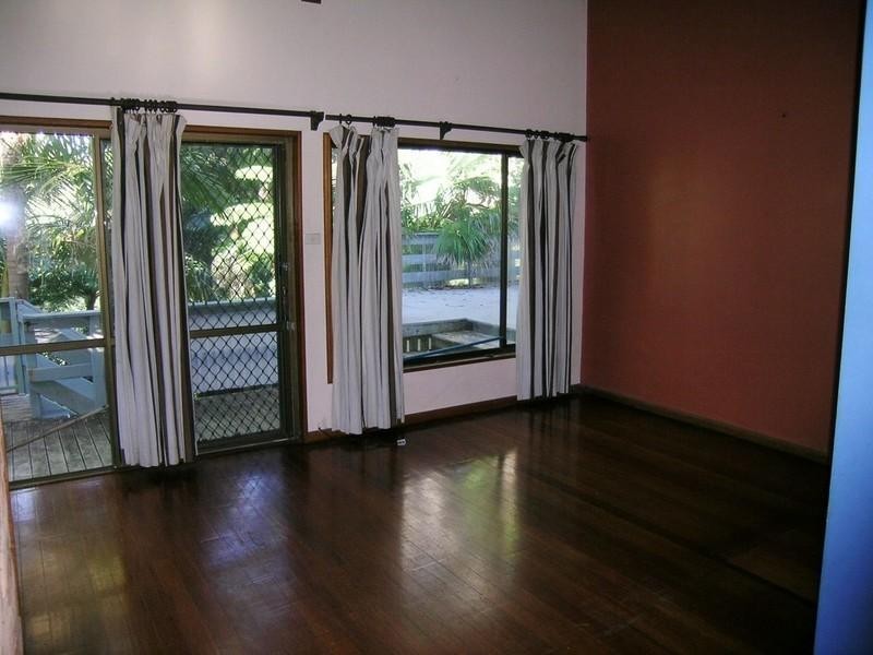 17 Lighthouse Road, Port Macquarie NSW 2444