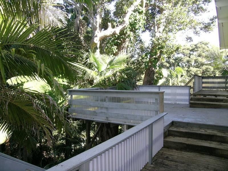 17 Lighthouse Road, Port Macquarie NSW 2444