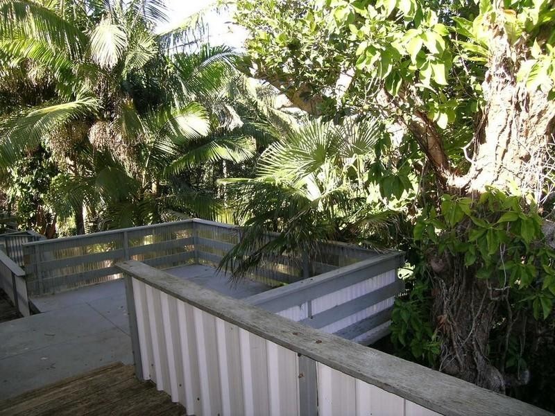 17 Lighthouse Road, Port Macquarie NSW 2444