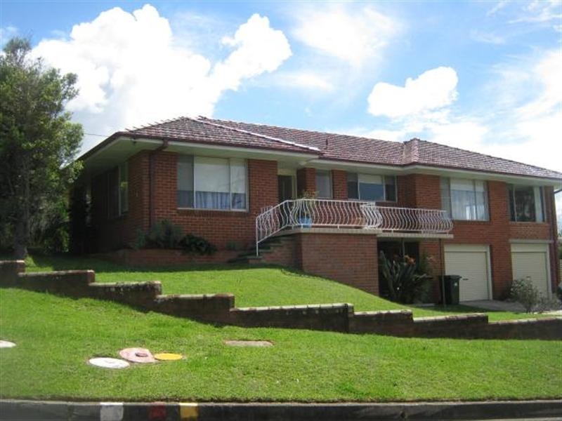 1 Marsden Crescent, Port Macquarie NSW 2444