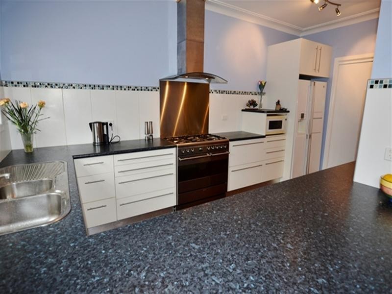 1 Cypress Avenue, Port Macquarie NSW 2444