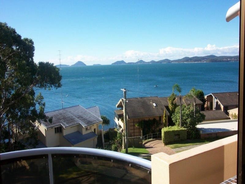 16/5 Mitchell Street, Soldiers Point NSW 2317