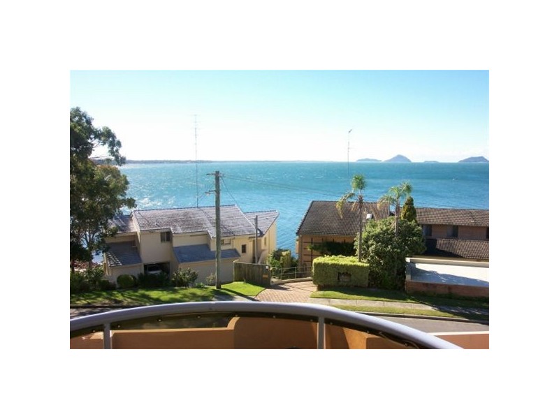 6/5 Mitchell Street, Soldiers Point NSW 2317