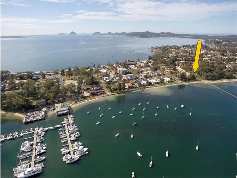 24/4 Cromarty Road, Soldiers Point NSW 2317