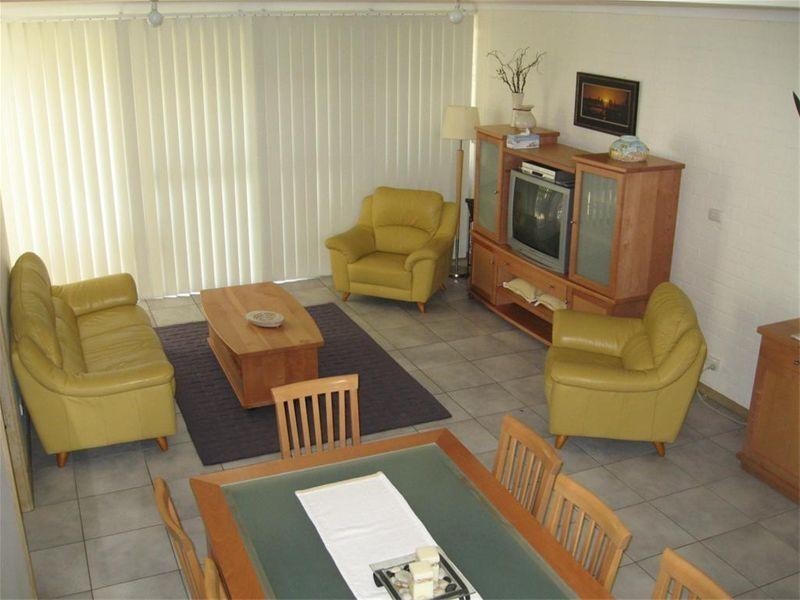 24/4 Cromarty Road, Soldiers Point NSW 2317