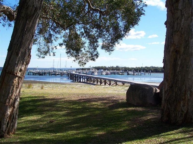 24/4 Cromarty Road, Soldiers Point NSW 2317