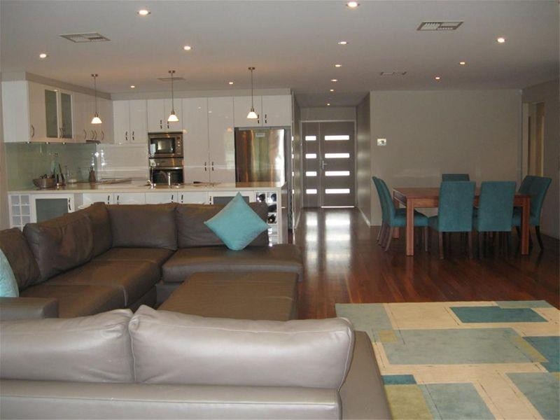 31 Yachtsman Crescent, Salamander Bay NSW 2317