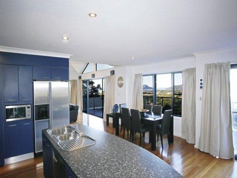 7A Tareebin Road, Nelson Bay NSW 2315